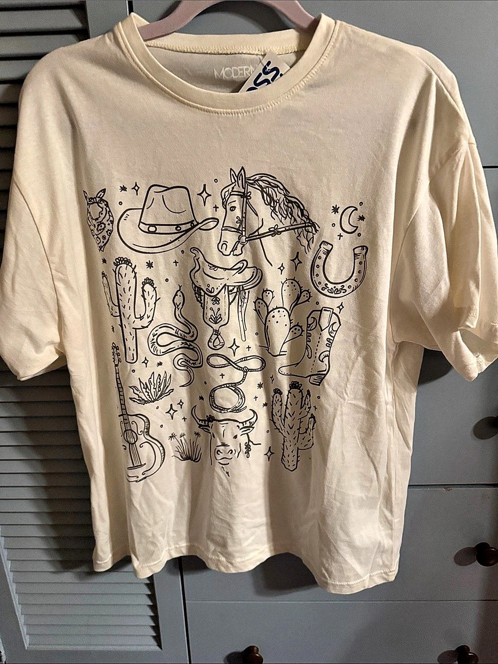 Modern Lux Graphic Tee in Cream Oversized Medium NWT